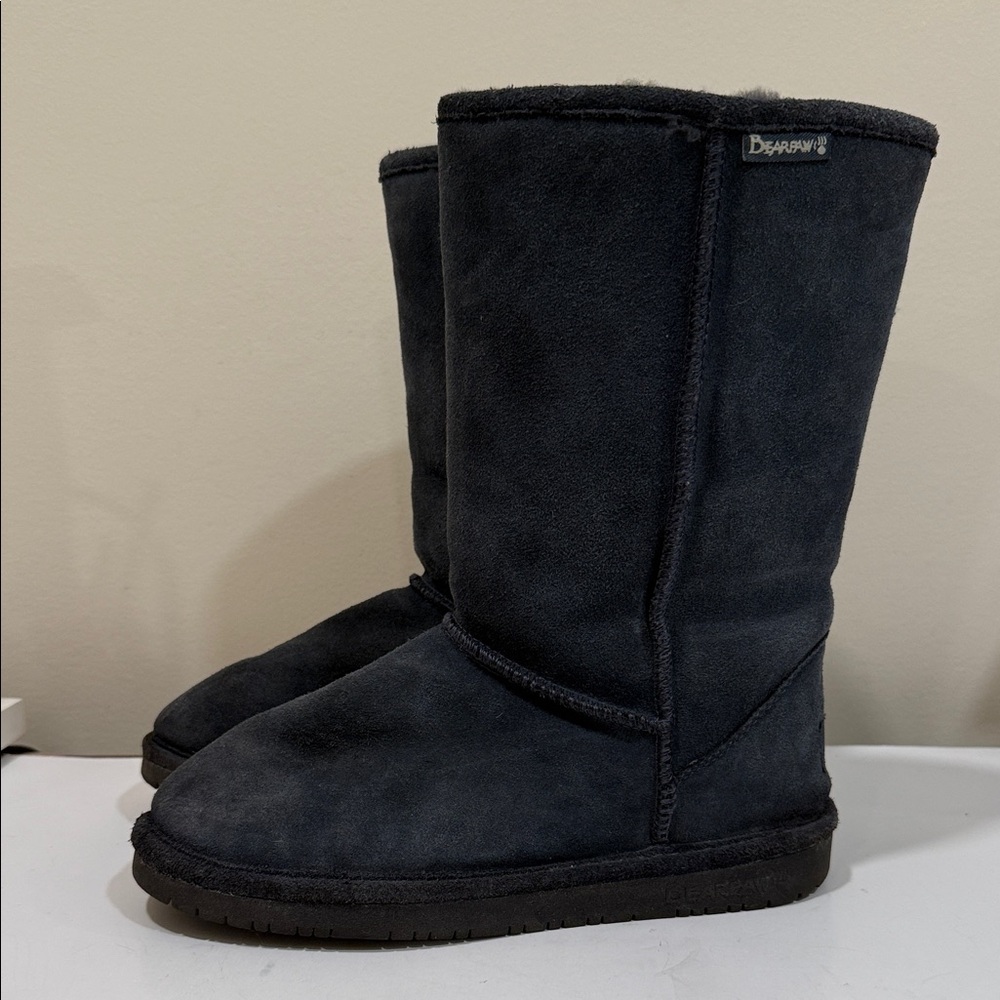 BearPaw Dark Gray Suede Winter Fleece Lined Boots (sz 7)